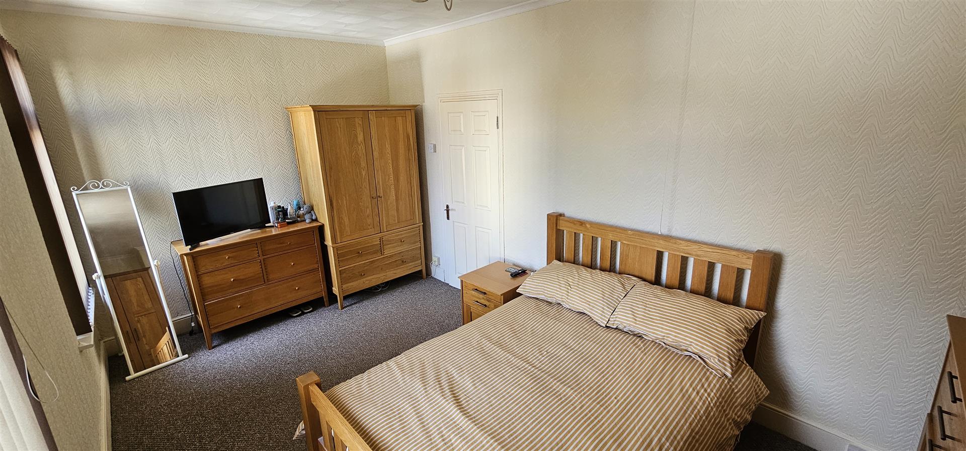 Armine Road, Fforestfach, Swansea, SA5 8DD